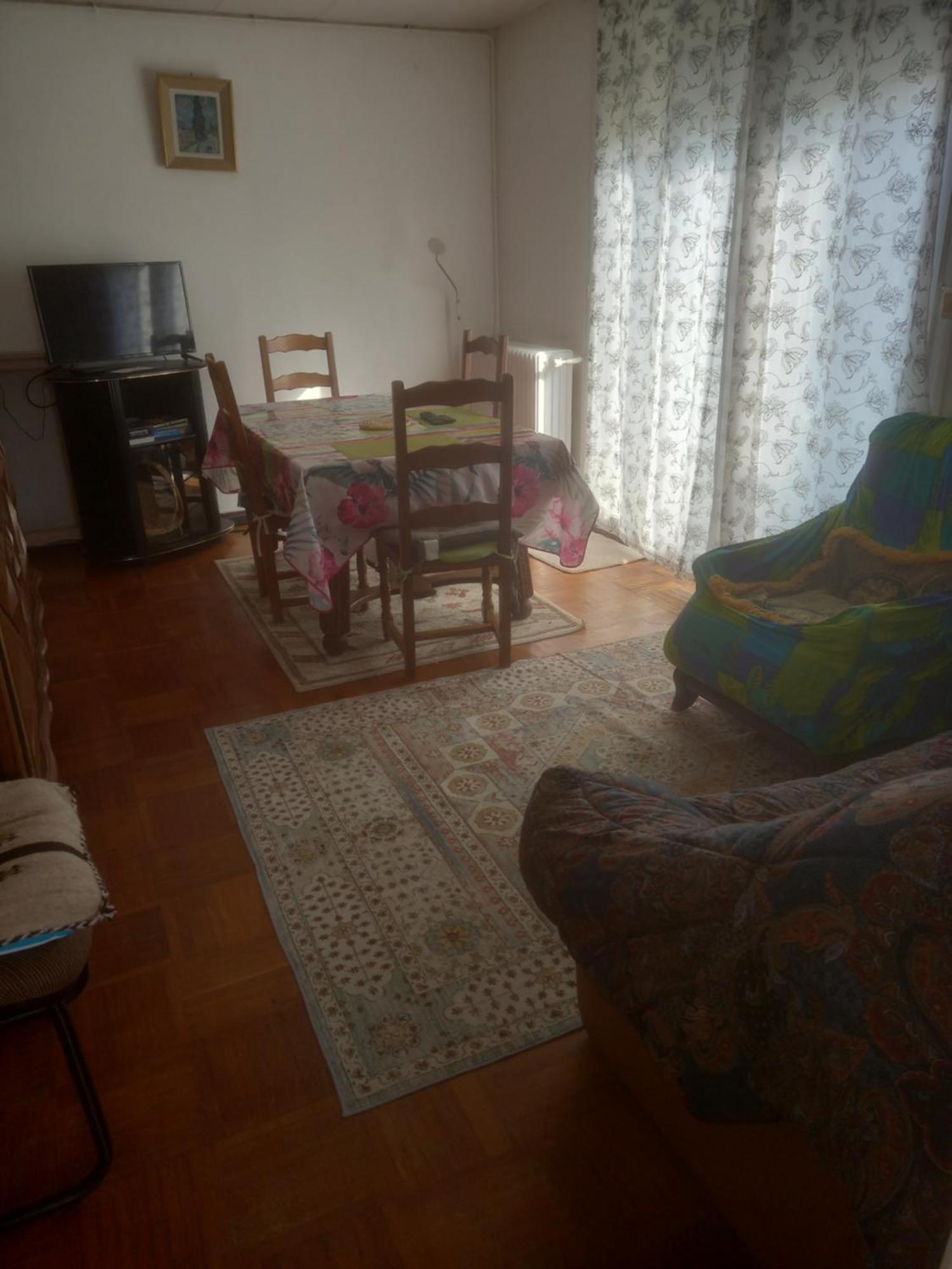 Spacieux Appartement 4 Pieces Beauvais Eksteriør bilde